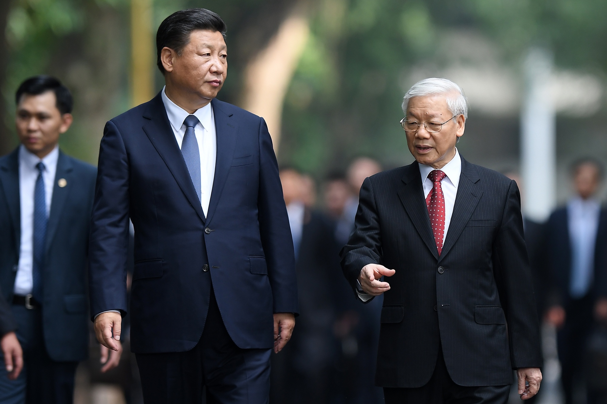 Tap Can Binh tham Viet Nam anh 13