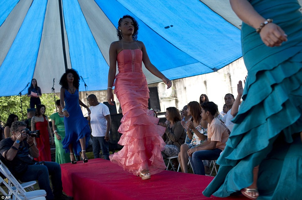 Hoa hau tu nhan anh 4