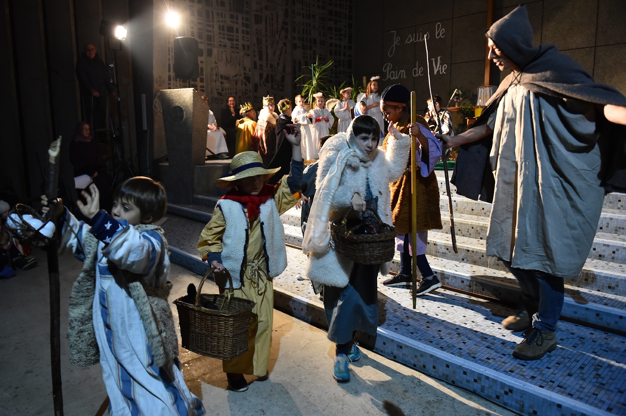 giang sinh tren the gioi anh 10