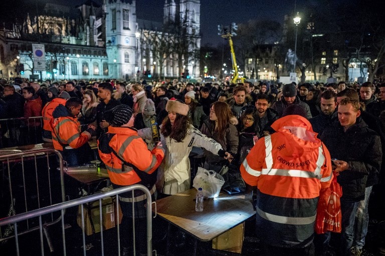 The gioi don nam moi anh 12