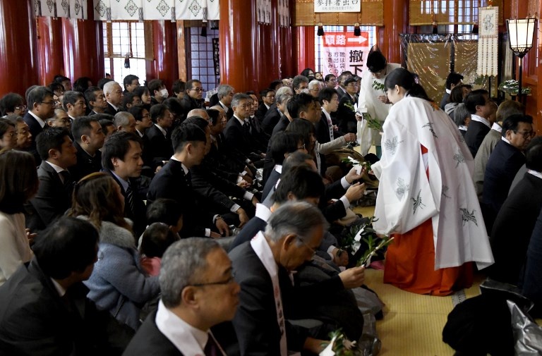 Nguoi Nhat cau tai loc anh 4