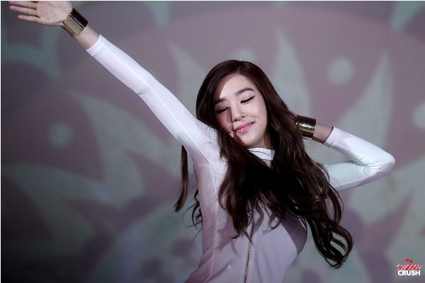 Holler - TaeTiSeo (2014 Style Icon Awards) hinh anh