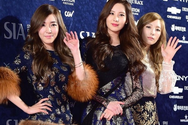 TaeTiSeo, CL, WINNER ham nong giai thuong thoi trang hinh anh