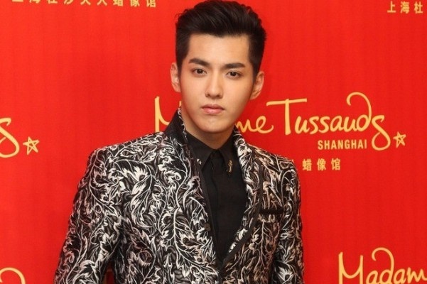 Kris (EXO) va cong ty tiep tuc hoa giai hinh anh