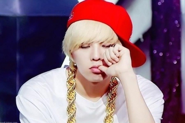 G-Dragon da deu giai thuong MAMA qua de dai hinh anh