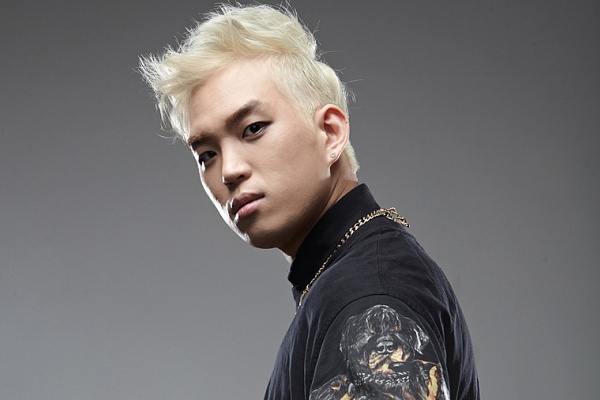 Ca si Han bi bat vi lam trung gian ban ma tuy hinh anh