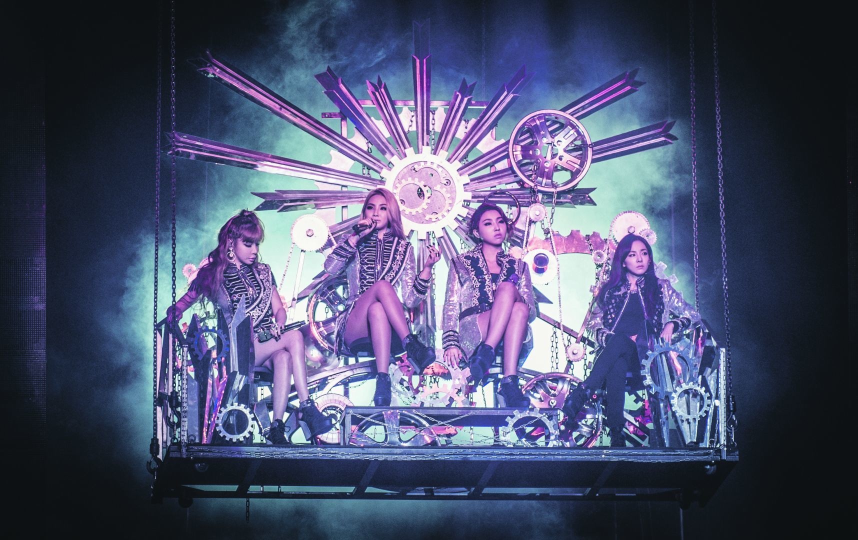 Nhóm 2NE1.