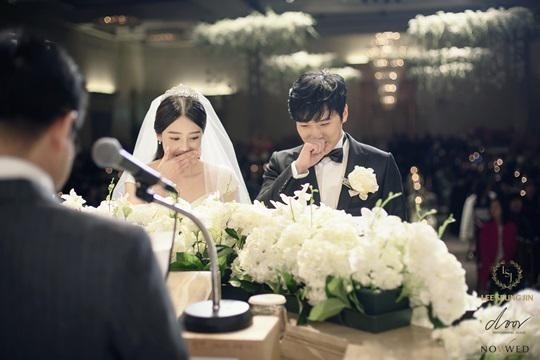 Sungmin và Kim Sa Eun. 