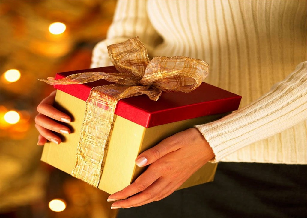 Thu hai cua ban (15/12) hinh anh