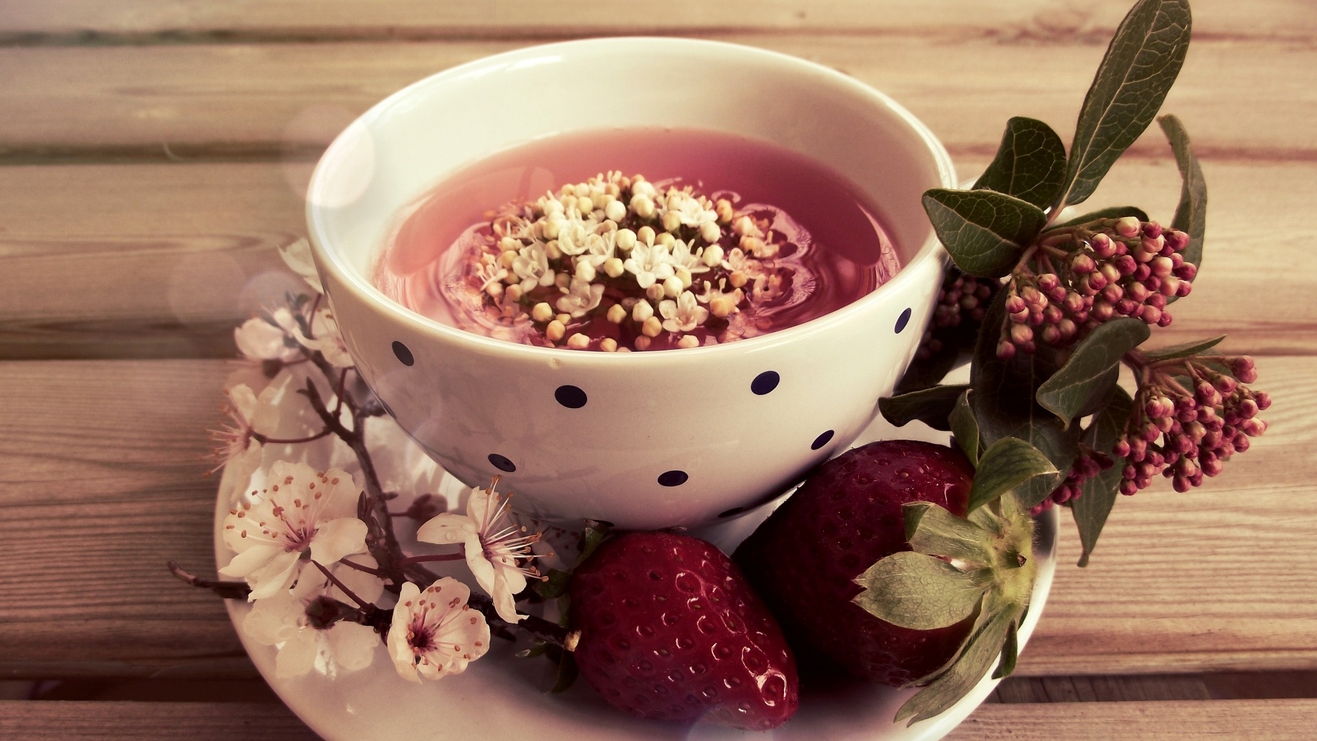 Thu hai cua ban (22/12) hinh anh