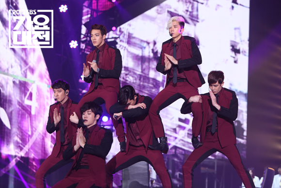 Go Crazy (SBS Gayo Daejun 2014) - 2PM hinh anh