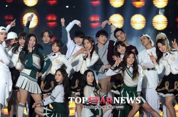 Moves Like Jagger - WINNER, Red Velvet, GOT7, Lovelyz hinh anh