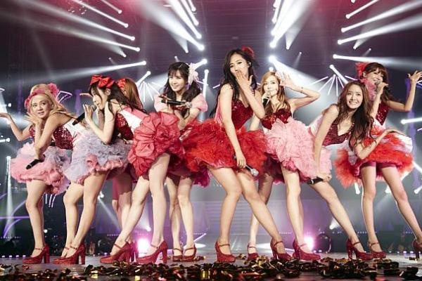 24 nhom nhac nu Kpop quyen luc nhat nam hinh anh