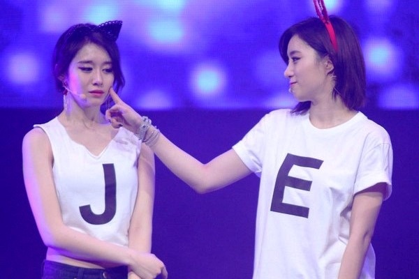 T-ara khoc nuc no trong concert dau tien tren que nha hinh anh