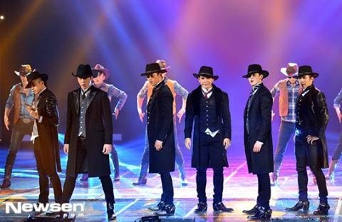 2PM nhay Wild Wild West (KBS Gayo Daechukje 2014) hinh anh