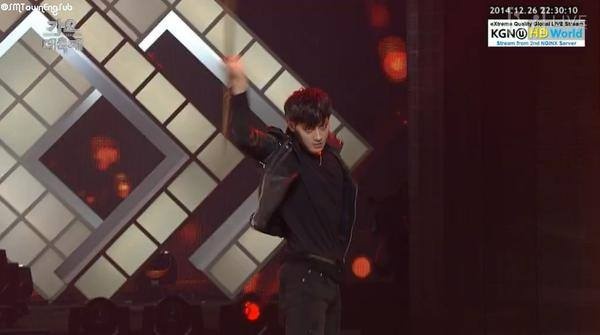 Sehun & Tao (EXO) - INFINITE thi nhay (KBS Gayo Daechukje 2014) hinh anh