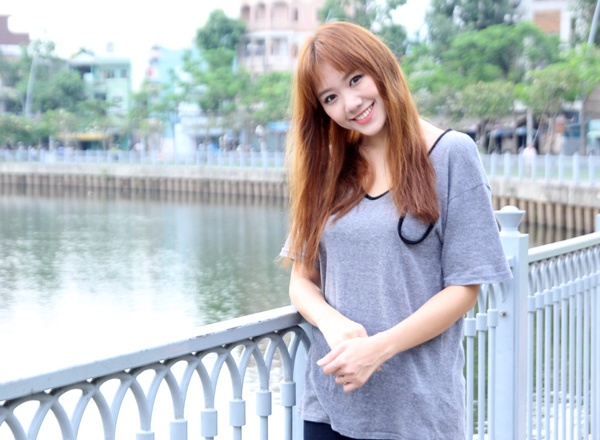 Hari Won hồi hộp khi được giao nhiệm vụ MC trong fanmeeting của T-ara.