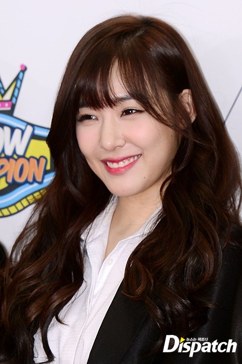 Mỗi lần xuất hiện, Tiffany đều mang lại không khí thoải mái nhờ nụ cười tươi rói, thoải mái.