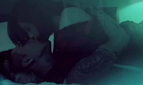 Ro tin Taeyang (Big Bang) yeu dien vien dong chung MV nong hinh anh