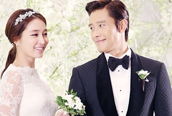 Lee Byung Hun bi me nguoi tinh mia mai hinh anh