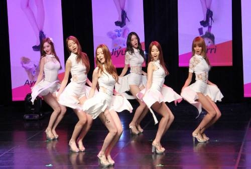 Be Ambitious - Dal Shabet hinh anh