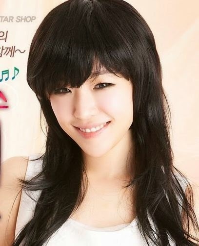 Fan bất ngờ trước mái tóc dài nữ tính của Gain (Brown Eyed Girls) năm 2008.