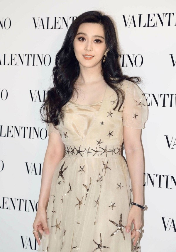 Sự xuất hiện của mỹ nhân Hoa ngữ Phạm Băng Băng, người thủ vai chính trong bộ phim gây sốt Võ Tắc Thiên, cũng