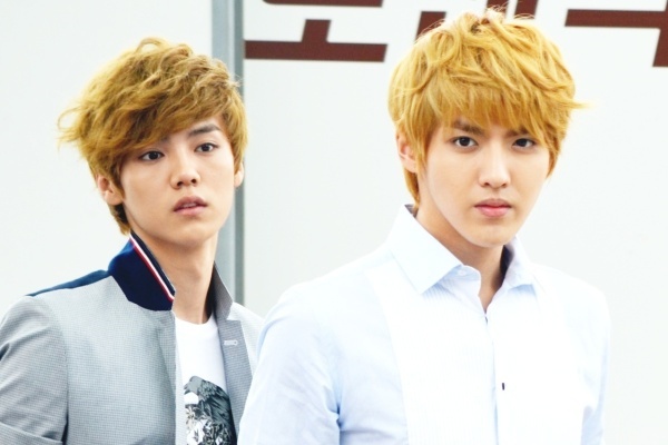 Kris va Luhan buc xuc phan doi ong lon Kpop hinh anh