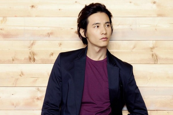 Won Bin sam nha 2 ty won hinh anh