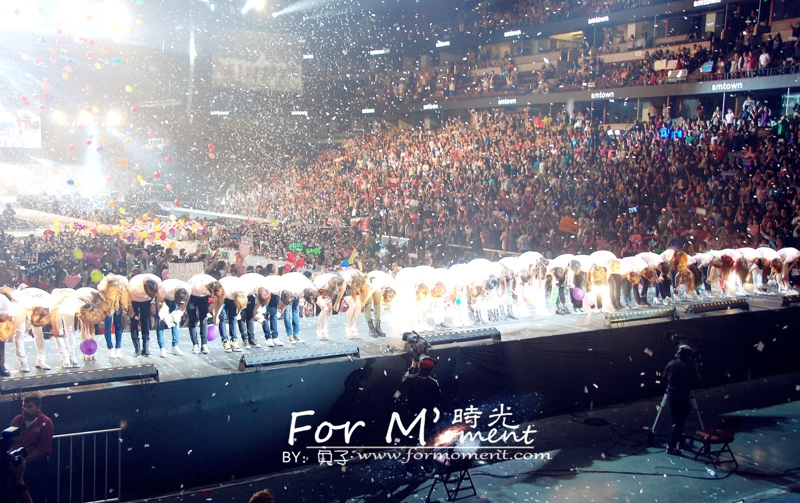 SM thuê công ty sản xuất phim 3D của đạo diên James Cameron để ghi hình concert ở Los Angeles. 