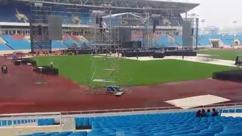 Ca si Han cover Yeu lai tu dau (Khac Viet) hinh anh