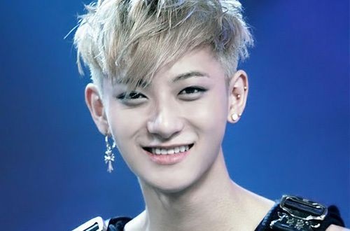 Cong ty SM len tieng ve tin Tao (EXO) tach nhom hinh anh