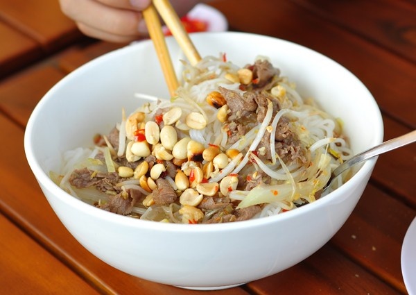 10 mon bun pho Viet lam say long dau bep My hinh anh