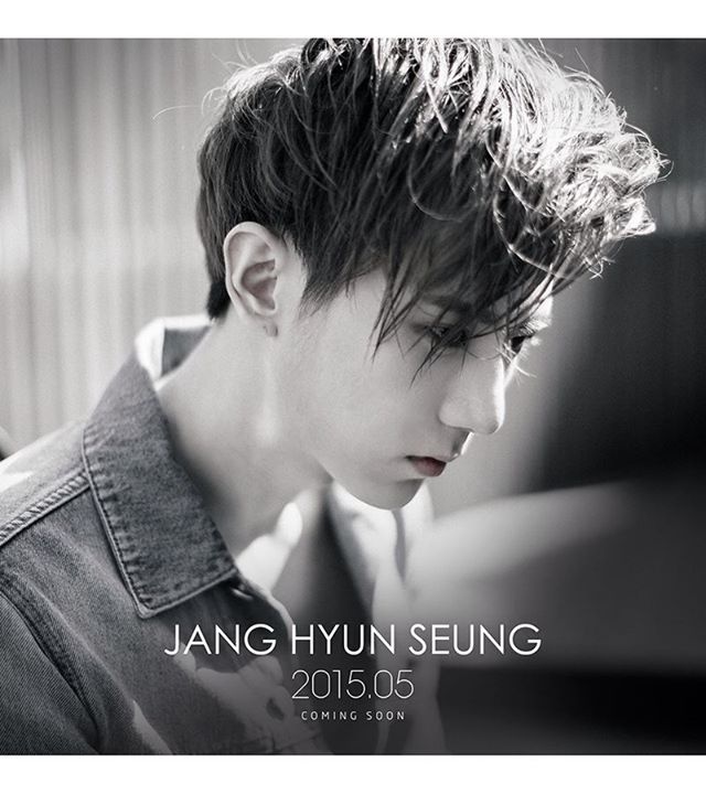 Một tấm ảnh nhá hàng khác của thành viên nhóm BEAST.