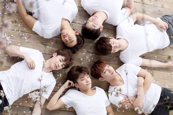 Dao dien tu choi quay MV cho 2PM va GOT7 hinh anh