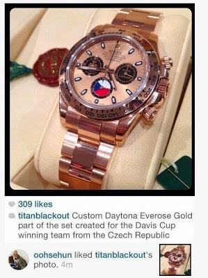 Hành động like ảnh của Sehun bị lên án.