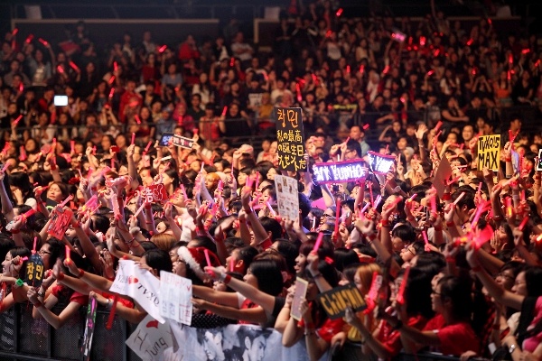 Cong ty than tuong Han no 130 trieu won tien dich vu hinh anh