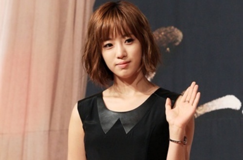 Eunjung (T-ara) kien nhan xin loi vi scandal cu hinh anh