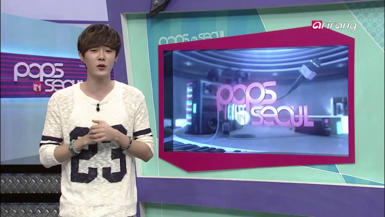 Theo Koreaboo, mới đây, chương trình truyền hình Pops in Seoul đã thực hiện cuộc khảo sát với các thần tượng Hàn Quốc. Tổng cộng 105 thần tượng được hỏi để lựa chọn ca sĩ solo yêu thích của mình trong Kbiz.