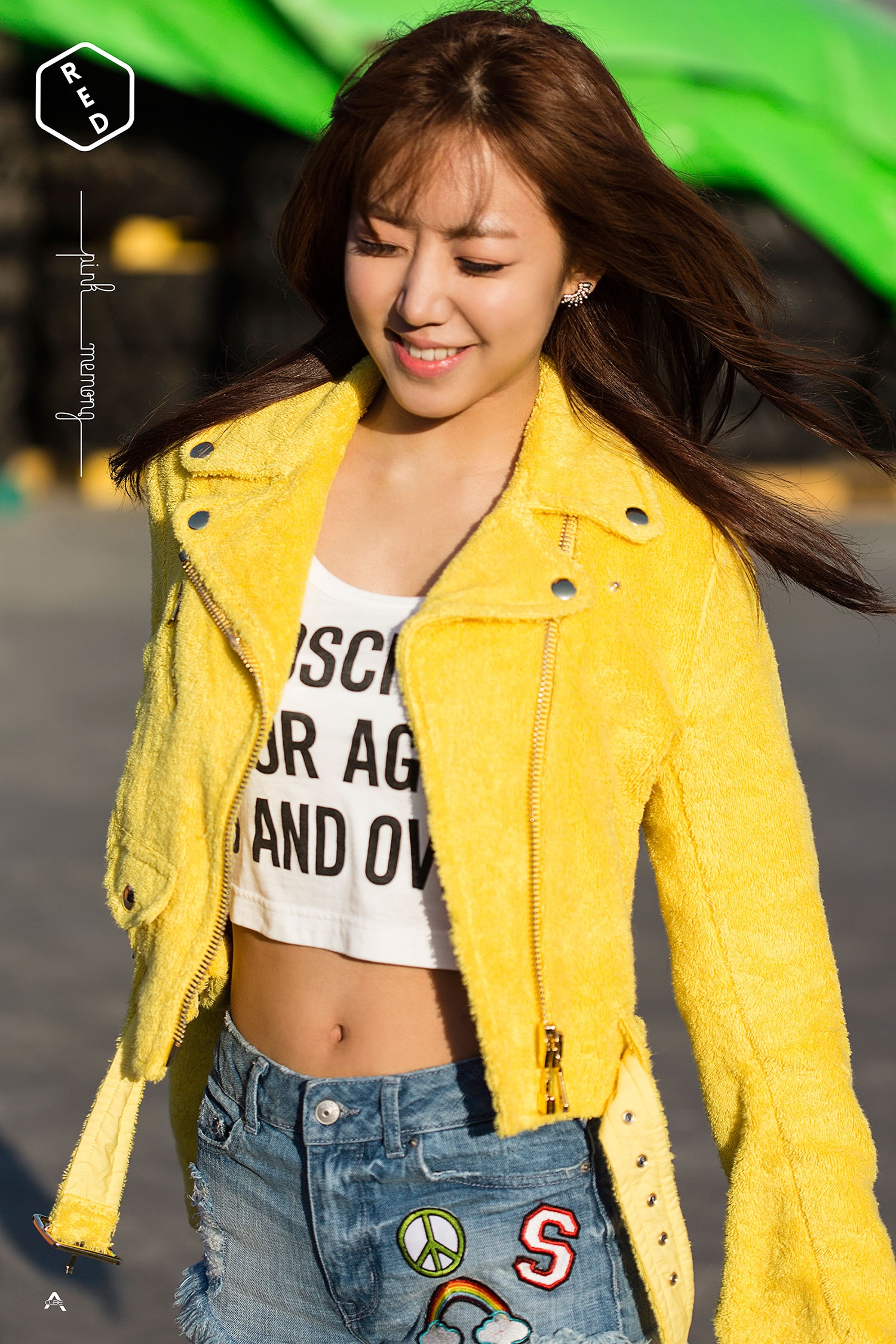 Công ty quản lý bật mí, ca khúc chủ đề sẽ thuộc dạng dễ nghe, 