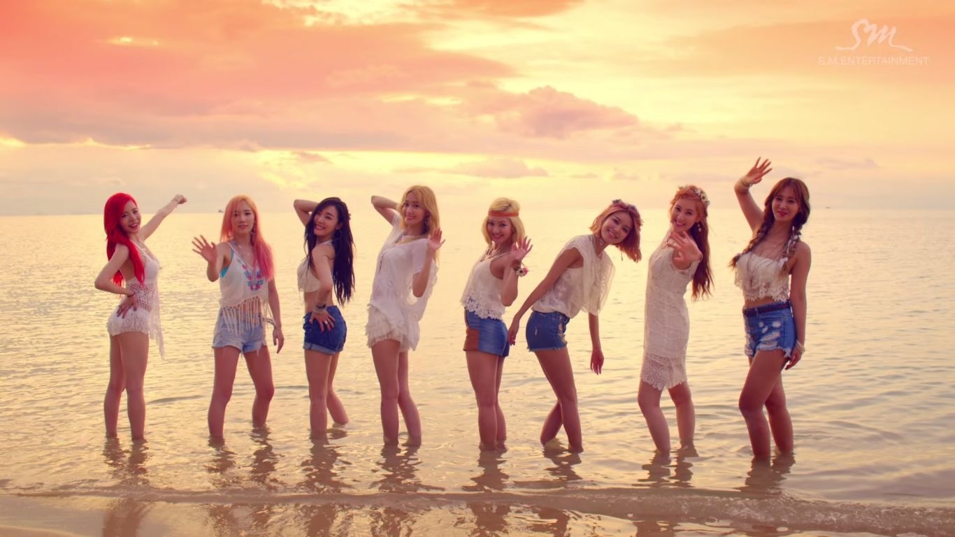 SNSD dần làm quen với đội hình biểu diễn 8 người.