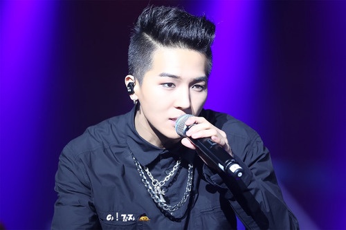 Rapper trẻ của nhà YG trên sân khấu Show Me The Money 4.