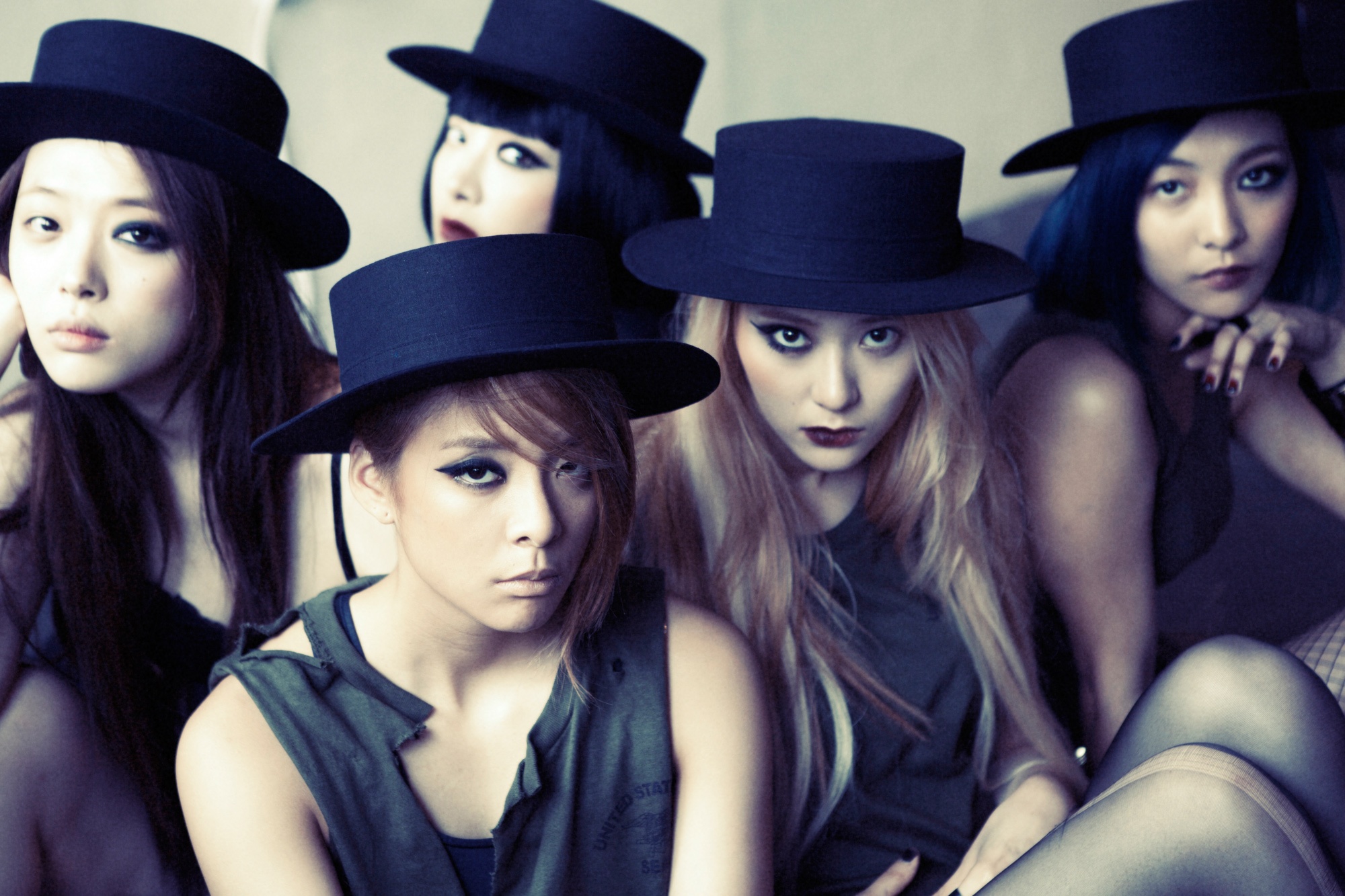 Red Light là dự án cuối của Sulli với f(x).