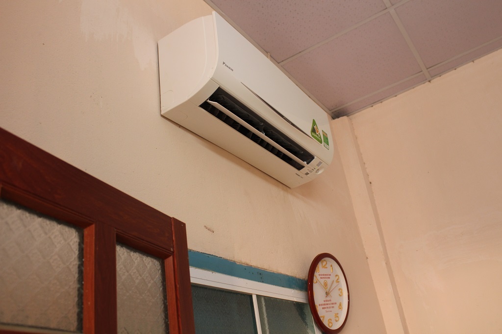 nguoi sai gon thue may lanh mua nang nong,  thue may lanh mua nang nong,  gia thue may lanh tren troi duoi dat anh 1