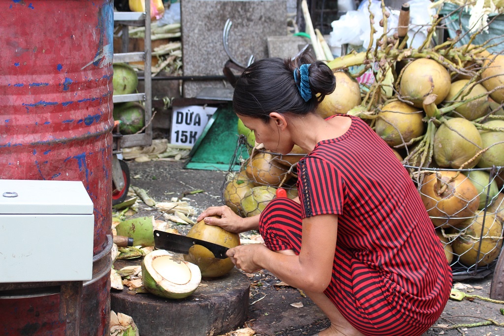 nuoc giai khat via he o sai gon mua nang nong anh 1