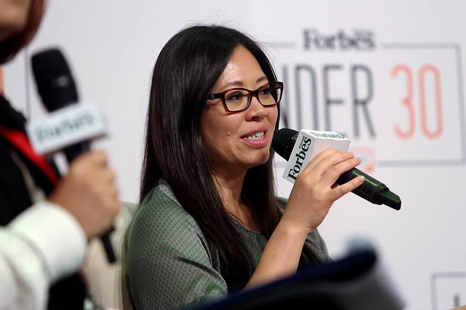 Nguoi tre nghi lon, thay doi de lam chu hinh anh