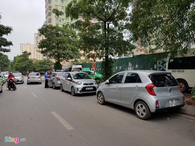 thu nhap tai xe Grab giam,  tai xe Grab nghi viec vi thu nhap giam anh 3