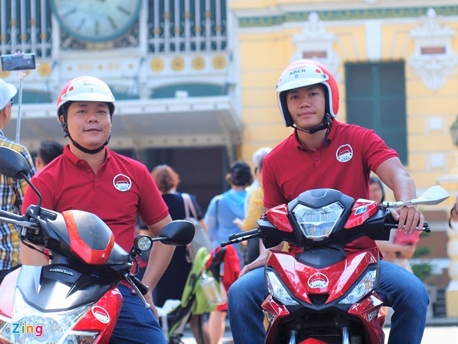 Xe cong nghe Viet ra mat o Sai Gon, tai xe khong tra chiet khau hinh anh