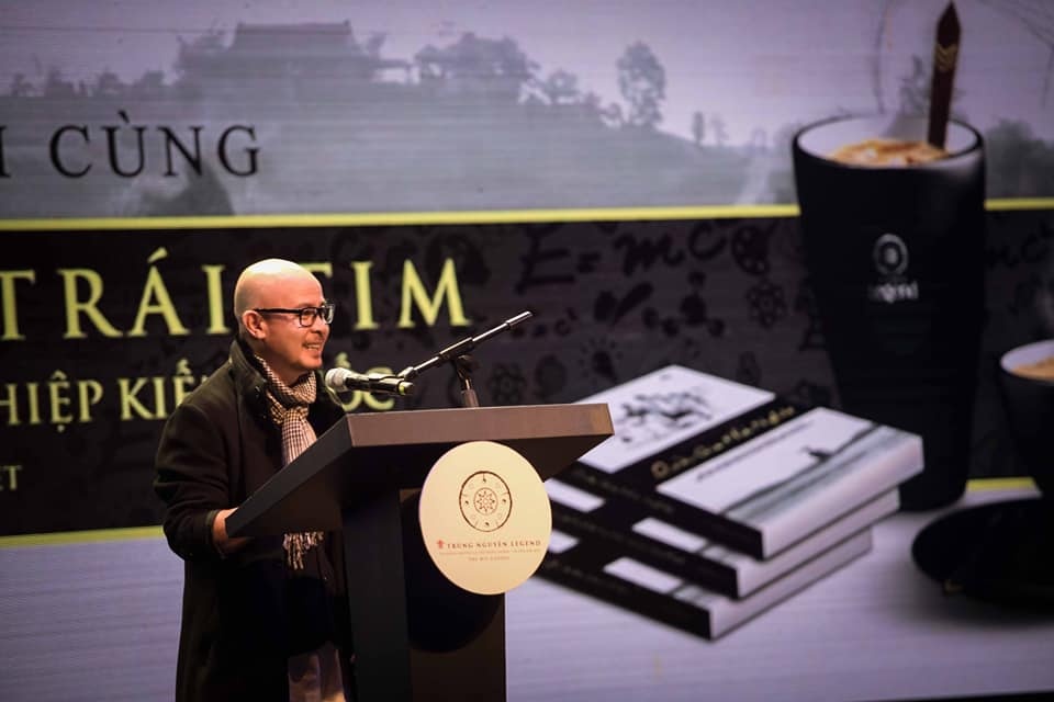 Vua cà phê Trung Nguyên bất ngờ xuất hiện ảnh 1 Vua ca phe Trung Nguyen bat ngo xuat hien anh 1