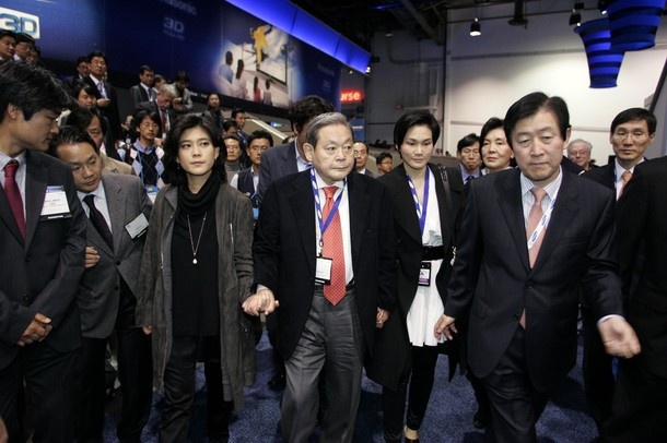 5 nguoi phu nu giau nhat Han Quoc nam 2018 anh 6